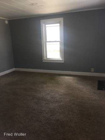 504 18th Avenue A - Photo 3 of 9