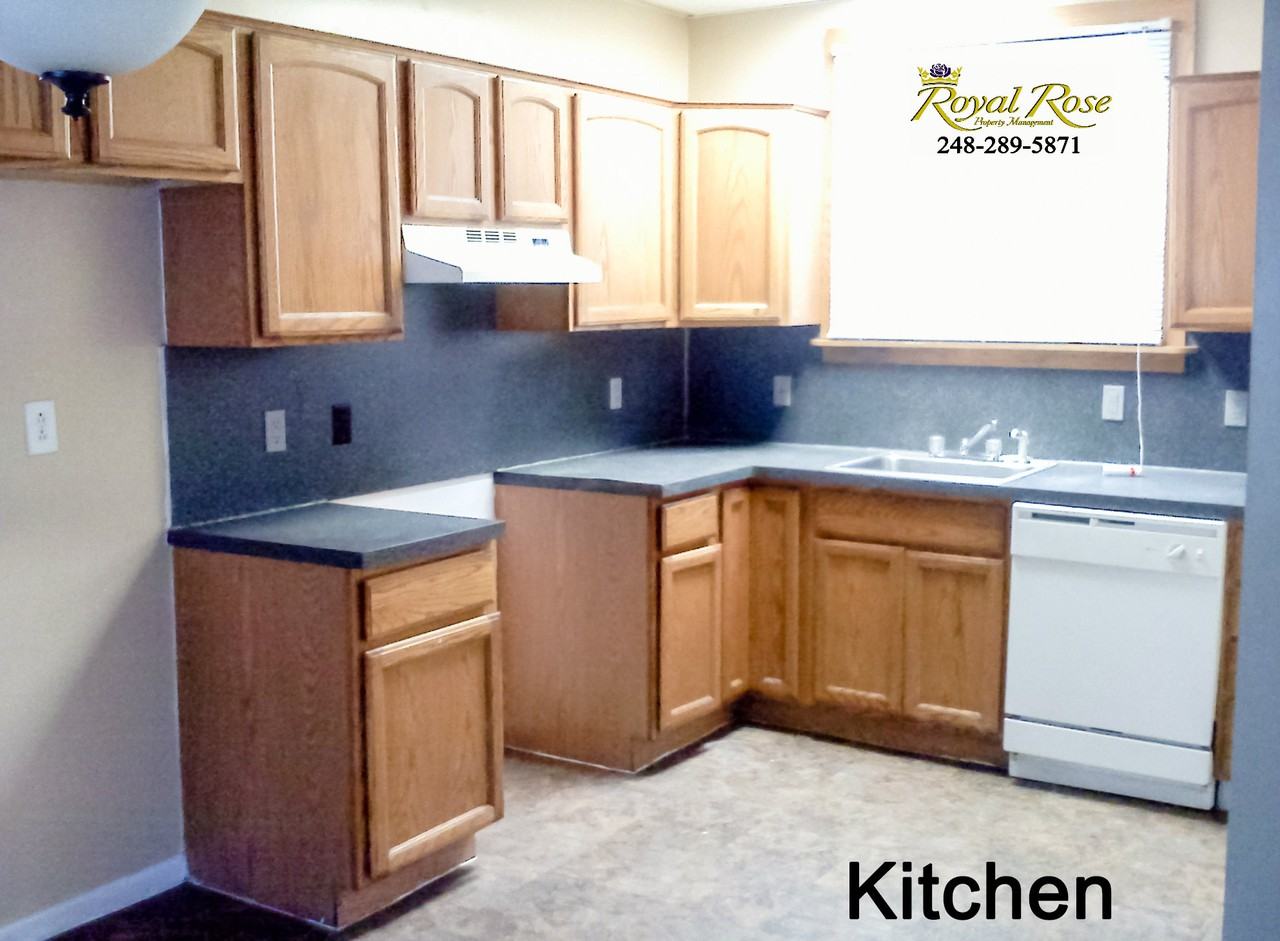 44 Elton St - Photo 3 of 17