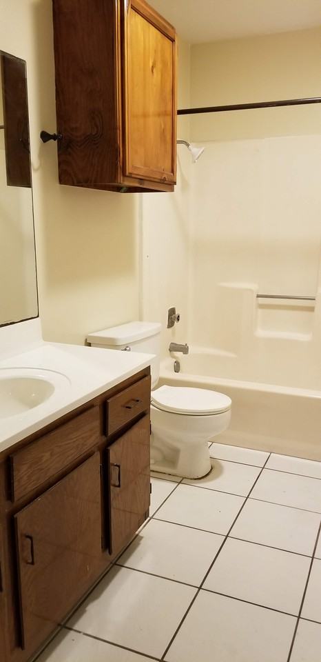 6628 Hardwick Dr - Photo 2 of 13