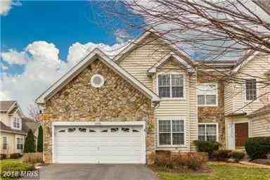 20096 Valhalla Square - Photo 3 of 29