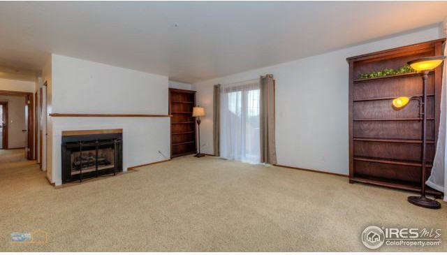 4415 Laguna Pl #101 - Photo 4 of 8