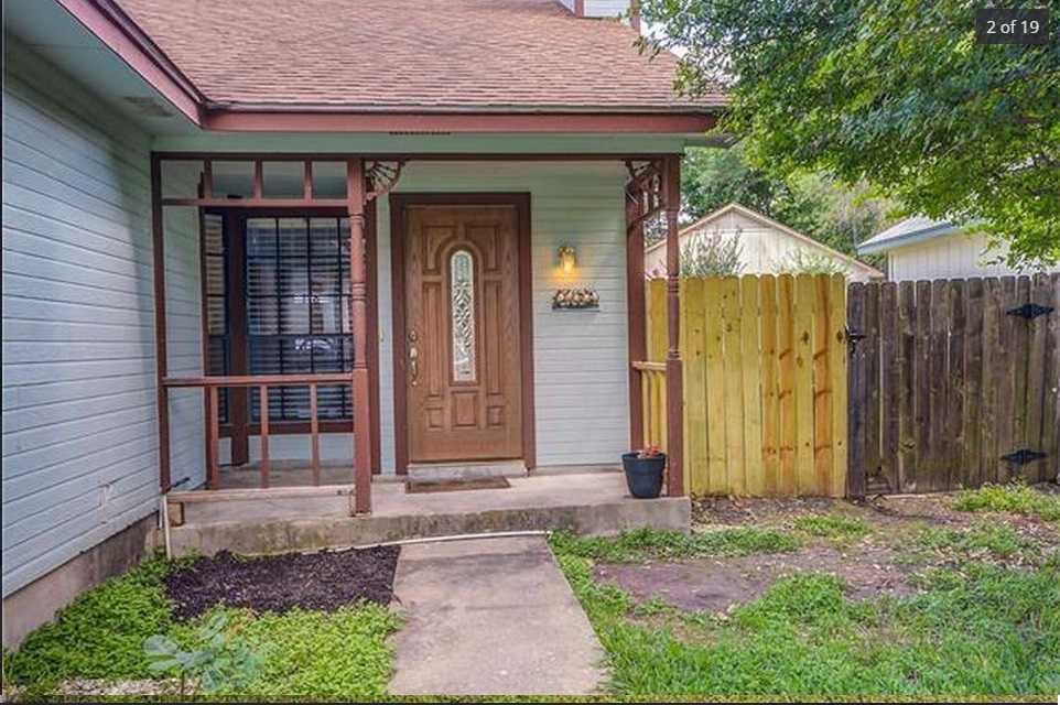 919 Greenbriar Loop - Photo 2 of 10