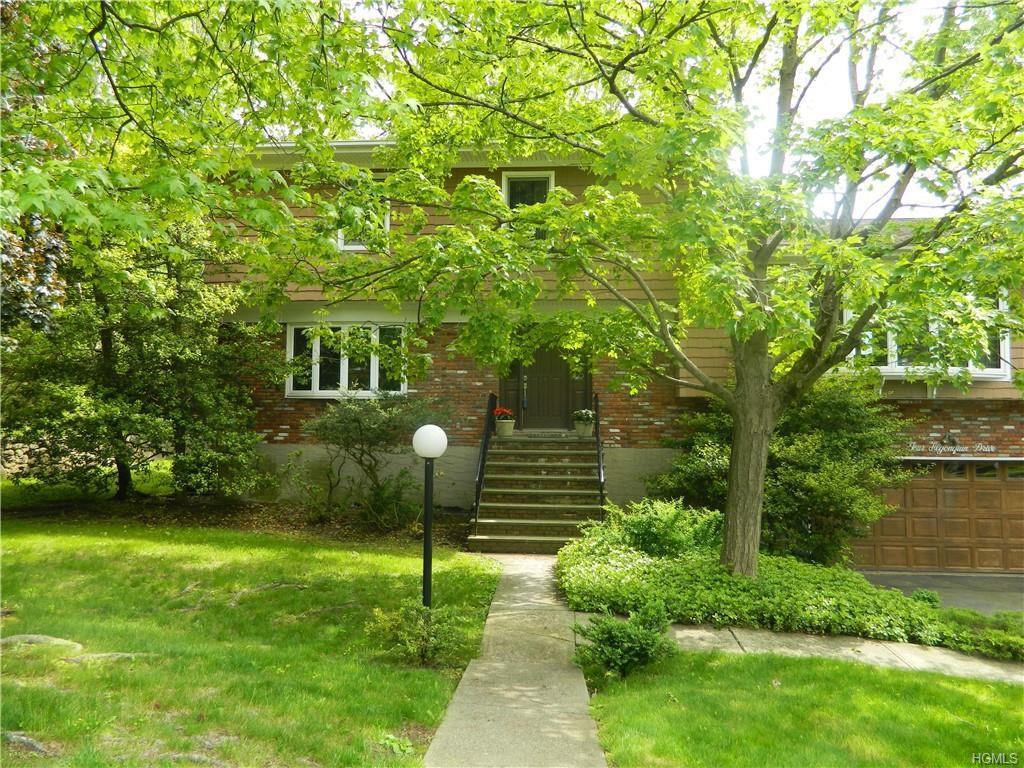 4 Algonquin Dr - Photo 2 of 19