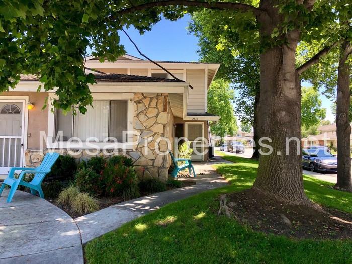 2946 Winfield Ave - Photo 2 of 16