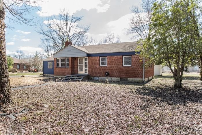 502 W James Blvd - Photo 2 of 49