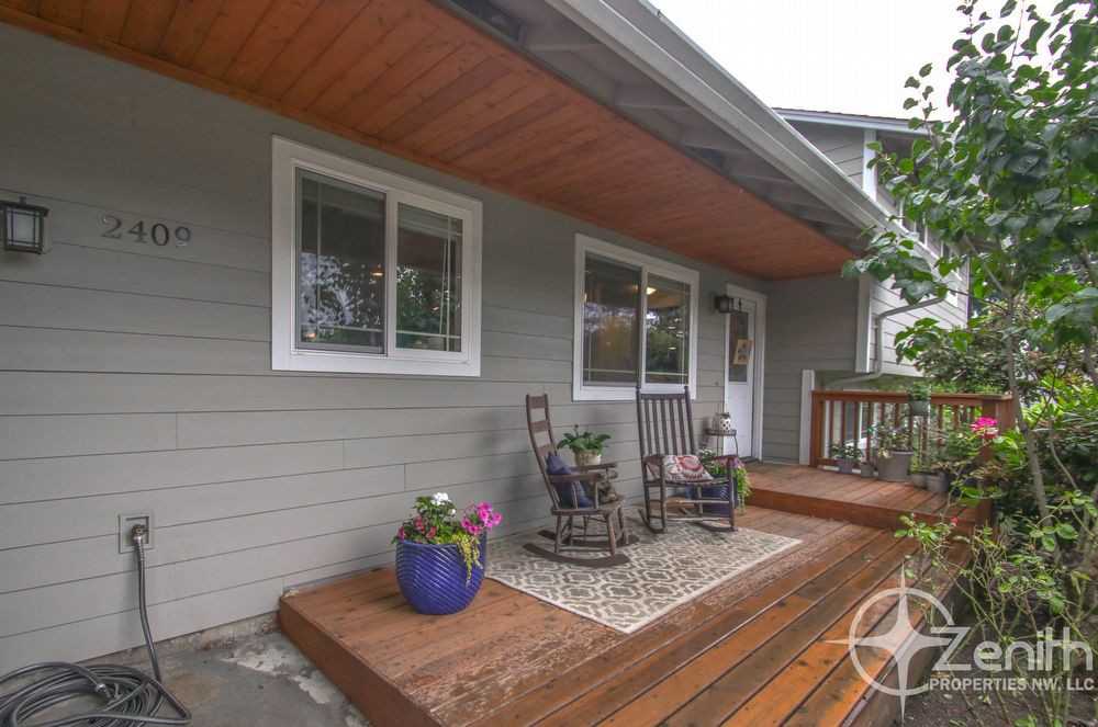 2409 Se 139th Ave - Photo 2 of 22