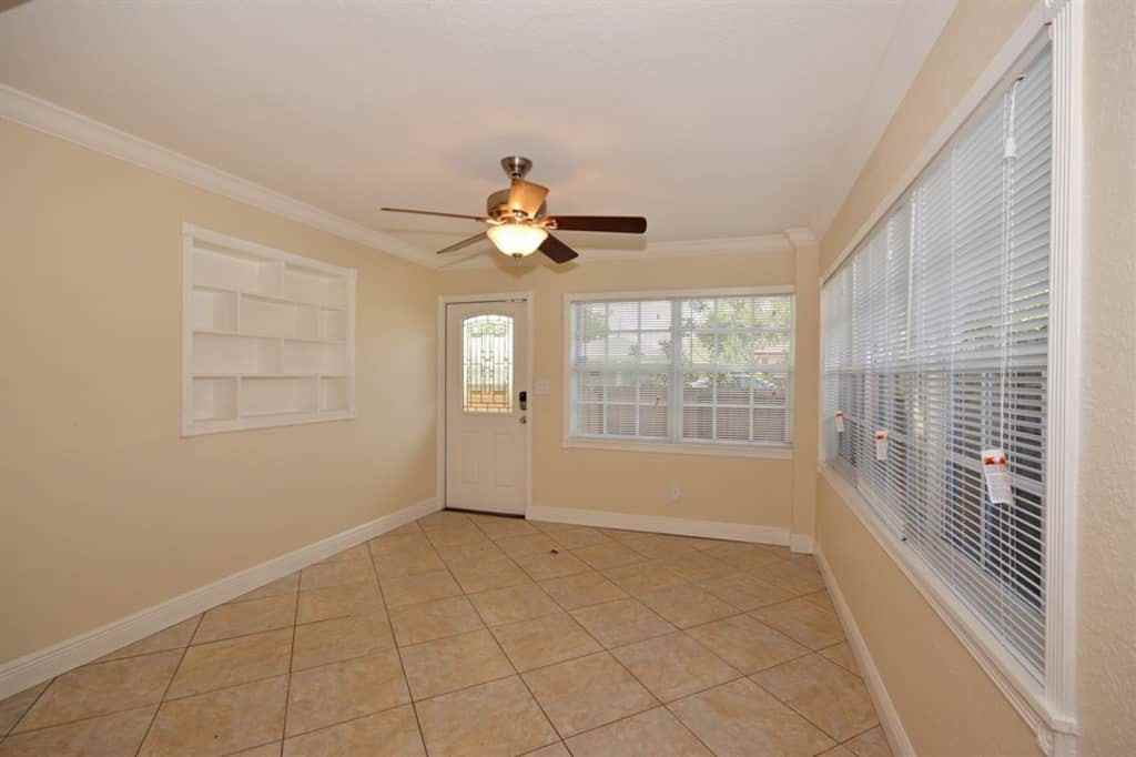 3613 Sw 12th Ct - Photo 3 of 18