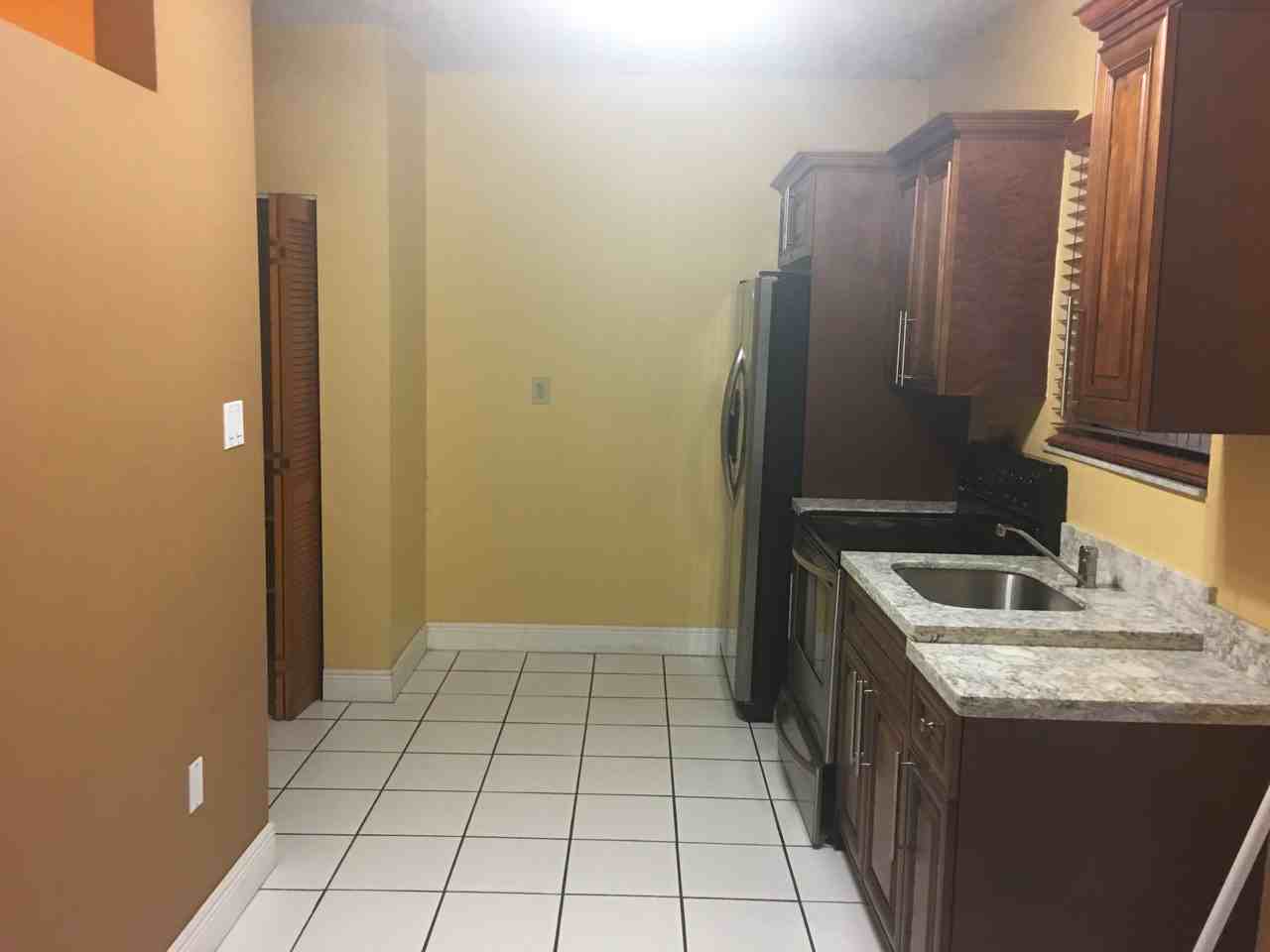 1061 NW 127th Ave - Photo 3 of 12