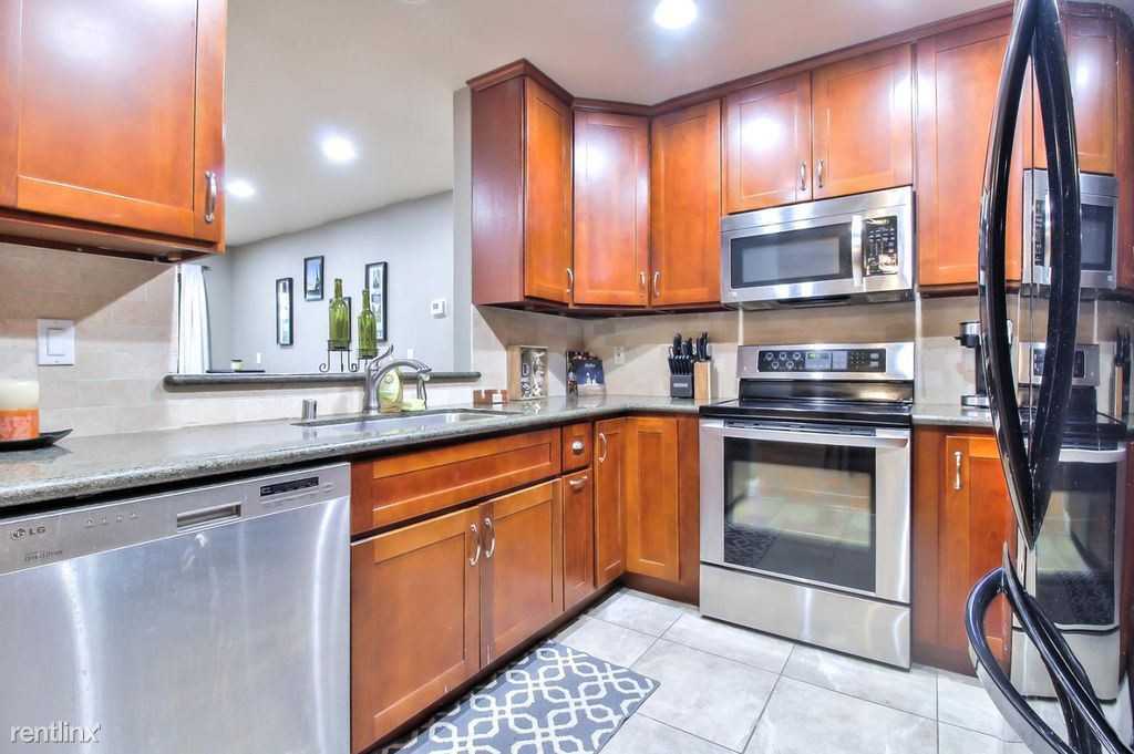 4507 Waterville Dr - Photo 3 of 12