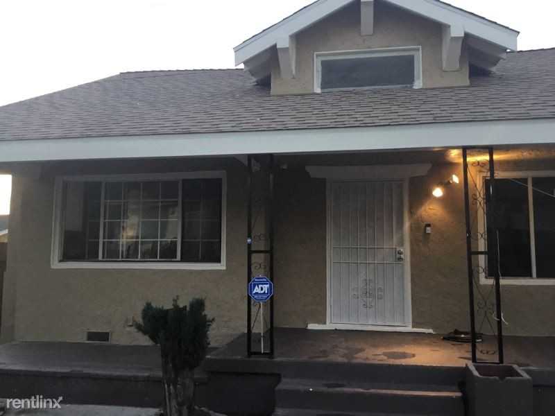 11415 Grape St - Photo 2 of 13