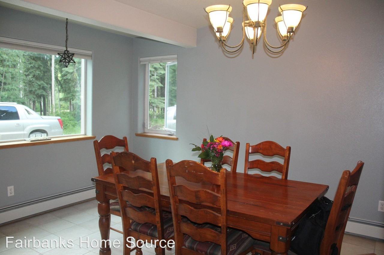 2951 Maurice Ave - Photo 2 of 23