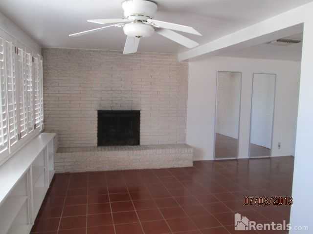 3916 Waymore Dr - Photo 2 of 10