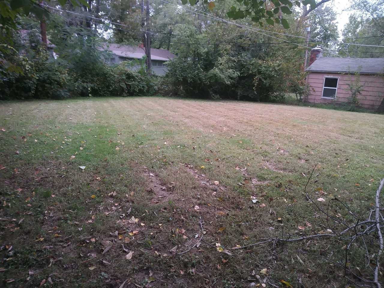 11614 Greenwood Rd - Photo 2 of 10