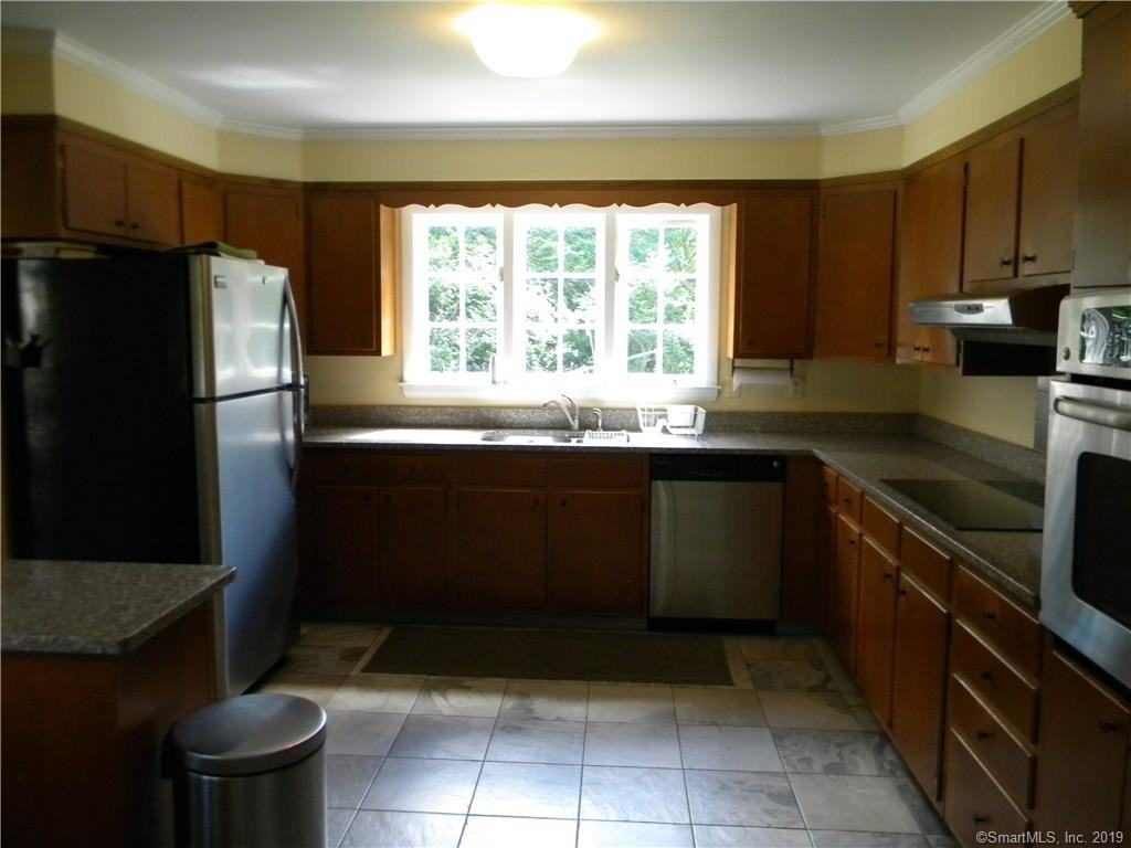 44 Liberty St - Photo 2 of 15