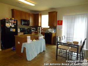 2702 Harvest Creek - Photo 2 of 23