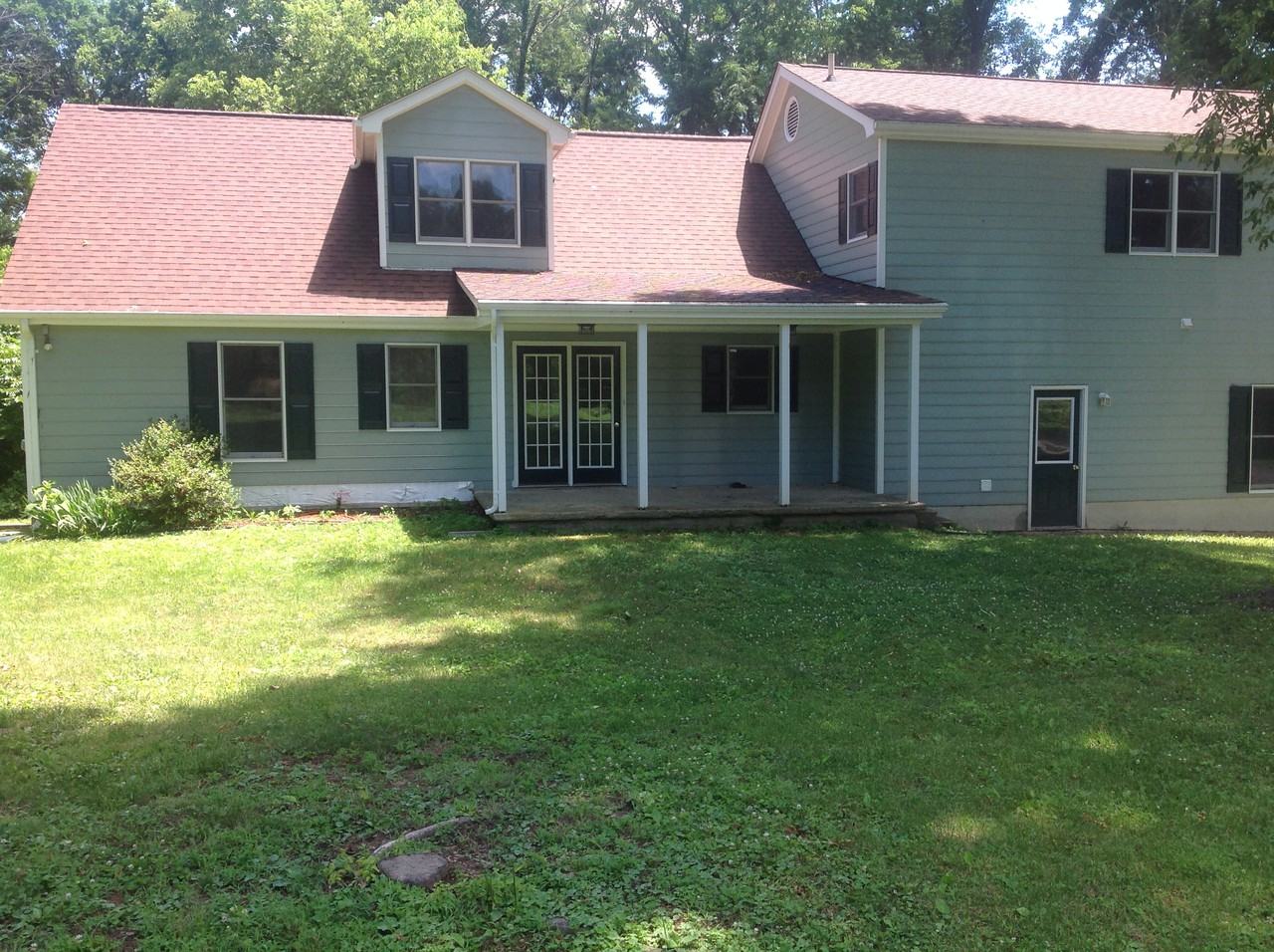 160 Train Whistle Dr - Photo 3 of 12