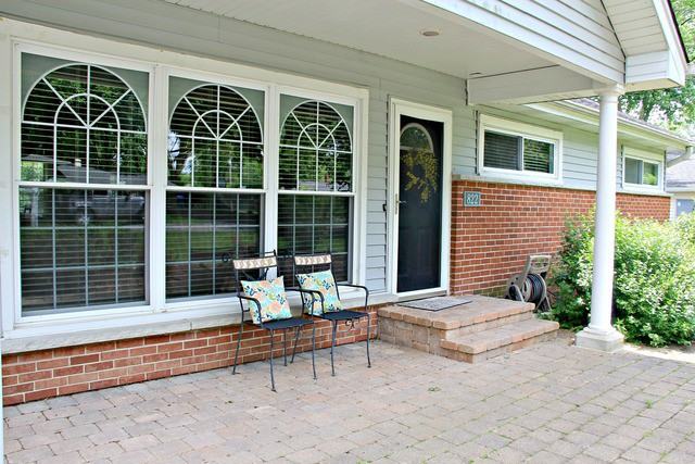822 Marion Ave - Photo 2 of 21