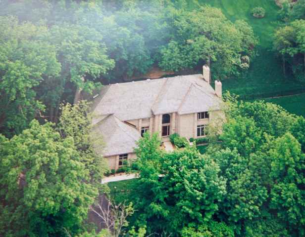 33W415 33w415 Brewster Creek - Photo 2 of 41