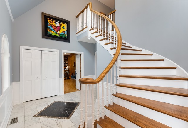 143 Sunset Ridge - Photo 3 of 50