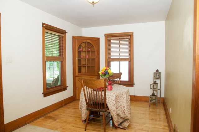 315 Liberty St - Photo 3 of 19