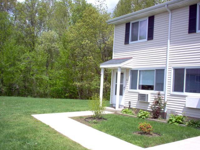 Moosup Gardens - Photo 2 of 8