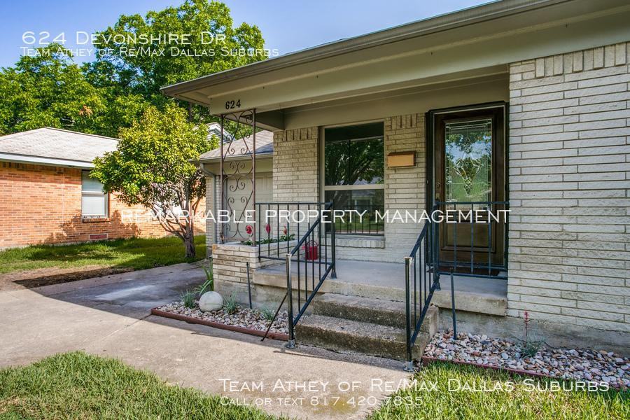 624 Devonshire Dr - Photo 3 of 24