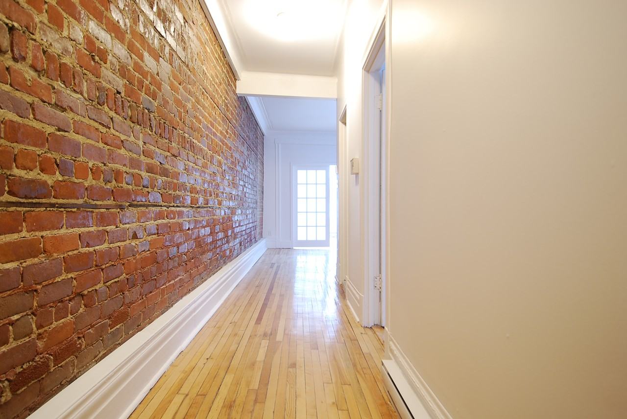 5370 Avenue du Parc #8