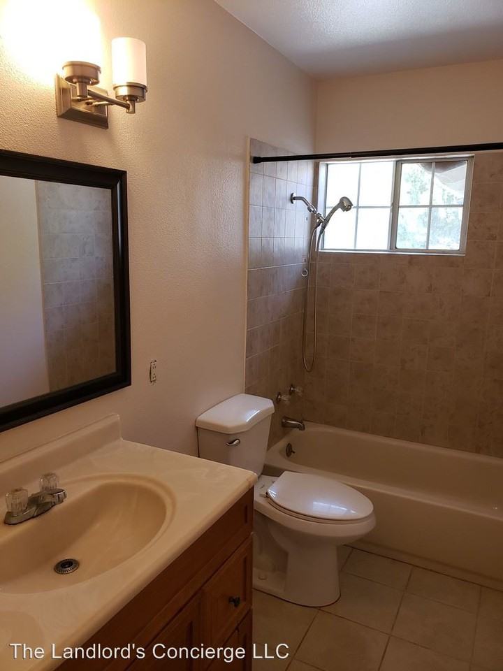 25853 E 27th St - Photo 3 of 9