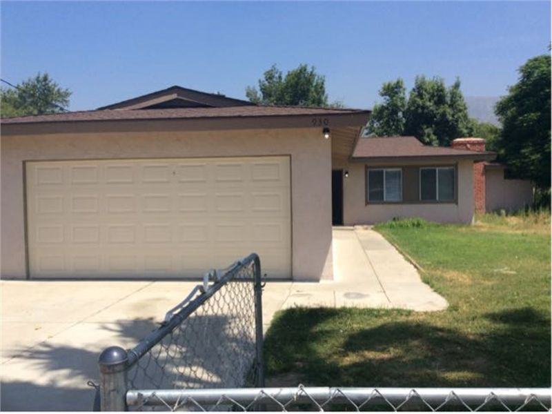 930 W 41st St - Photo 2 of 12