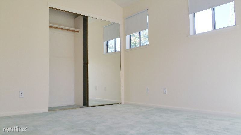 2963 Cll De Las Flores - Photo 2 of 7