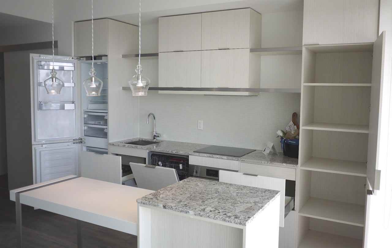 197 Yonge Street #3111