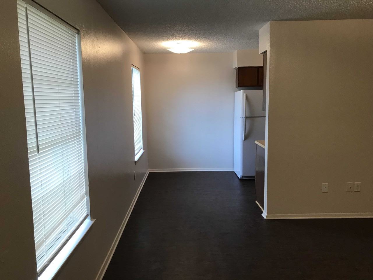 501 Reed St - Photo 3 of 7