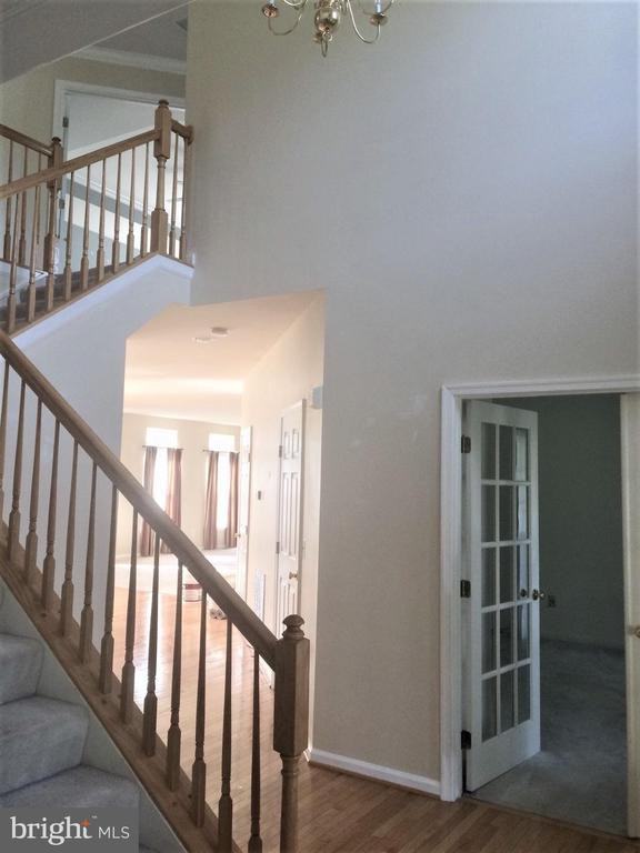 38 Houser Dr - Photo 2 of 42