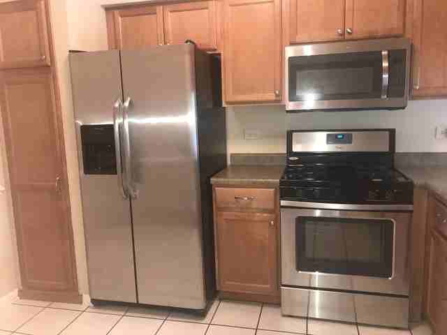 7835 Darien Lake Dr - Photo 3 of 21