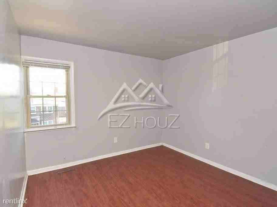 5611 The Alameda - Photo 2 of 14