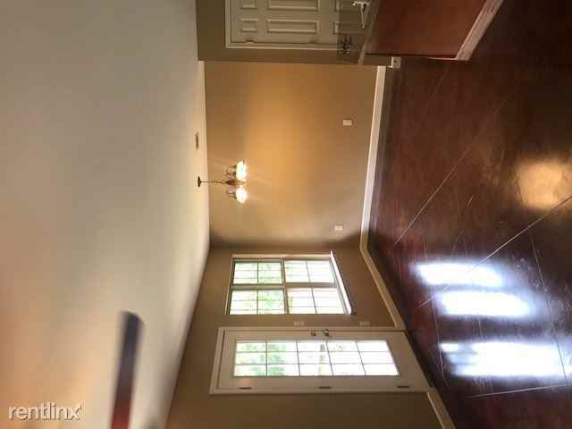 17 John Ross Dr - Photo 3 of 7