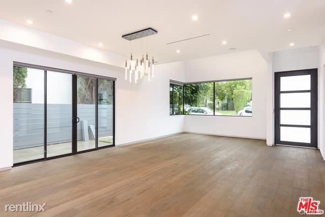 2208 California Ave - Photo 3 of 10