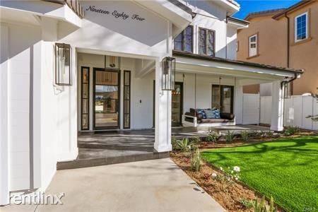 1984 Port Seabourne Way - Photo 2 of 50