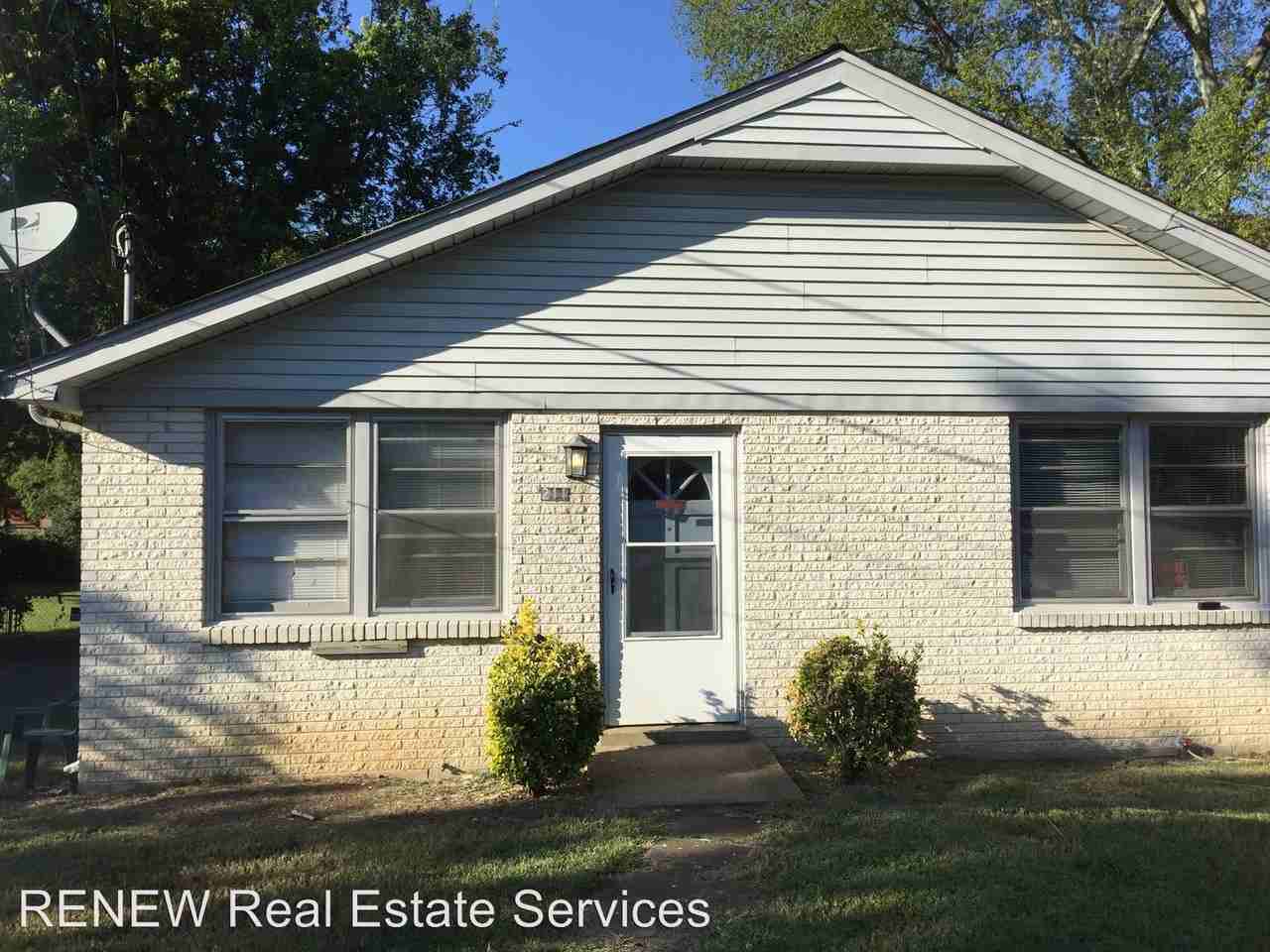 211 Robinwood Ave - Photo 2 of 12