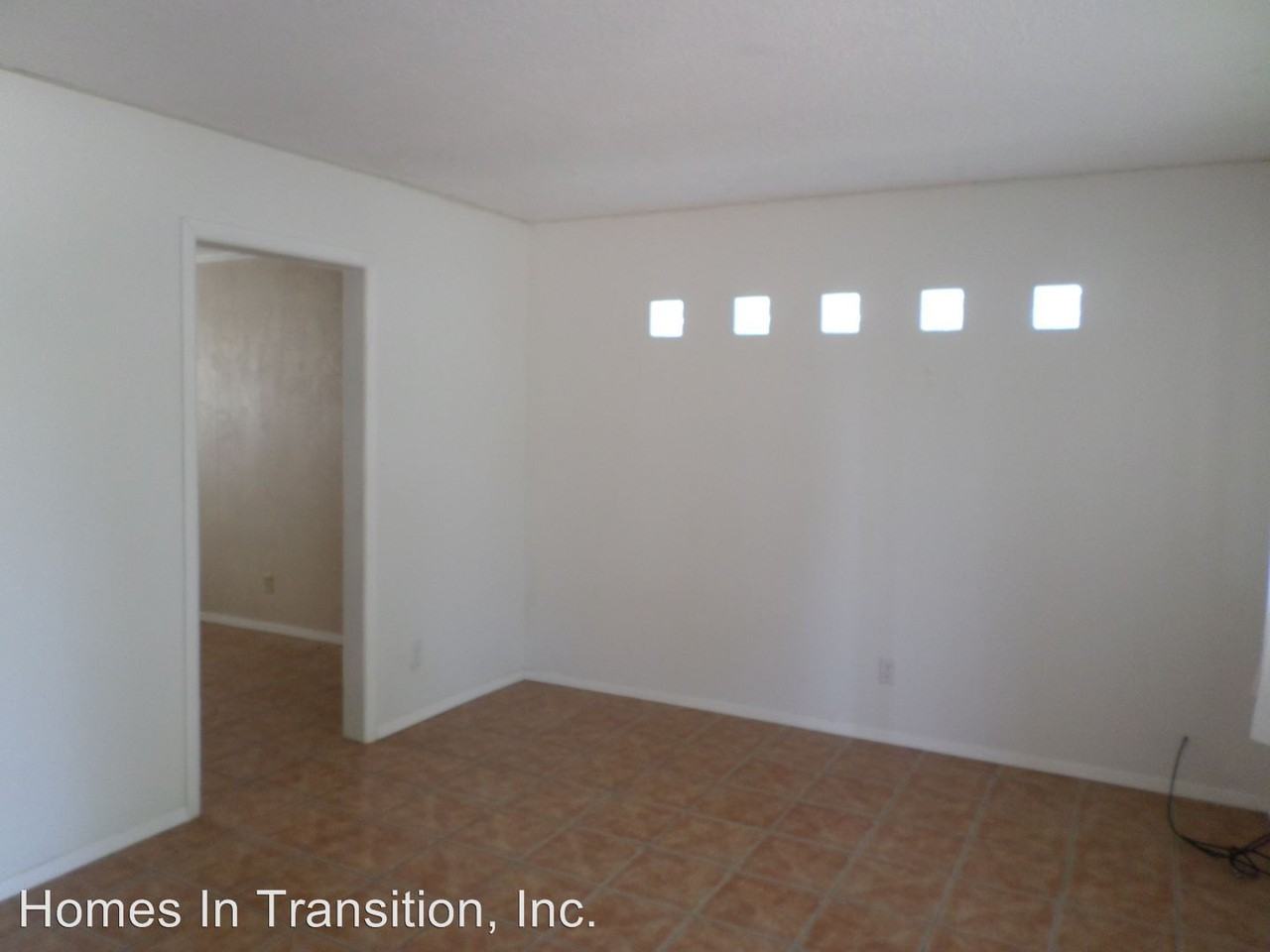 7710 Guadalupe Trail NW - Photo 3 of 18