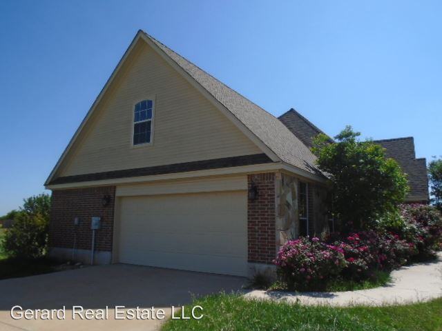 117 Cinch Trail - Photo 2 of 30