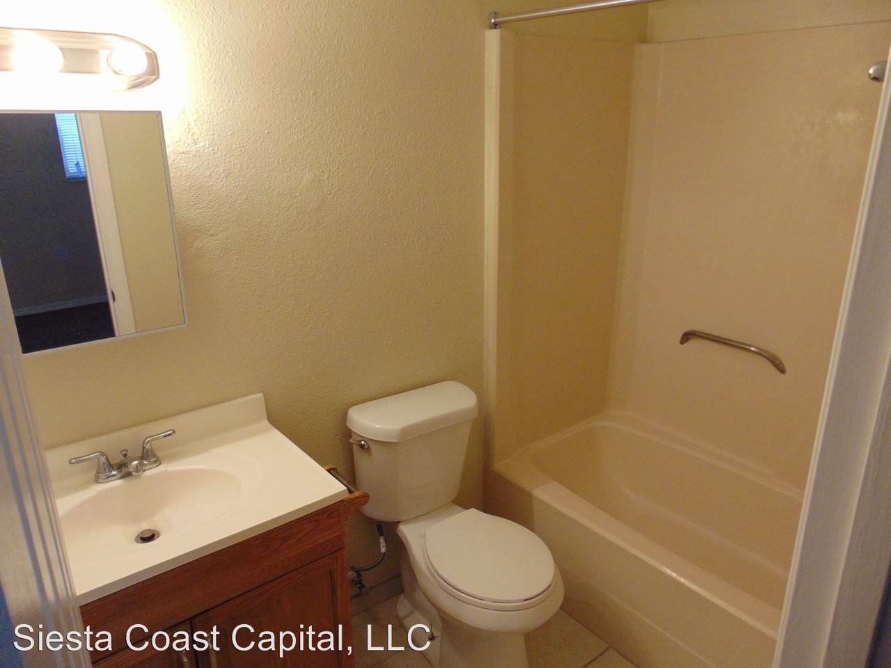 5321 Beach St - Photo 2 of 9