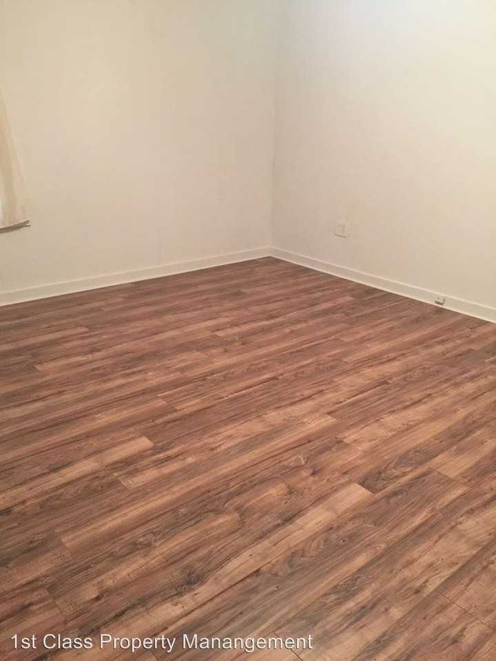 1006 Clyde Ave - Photo 2 of 5