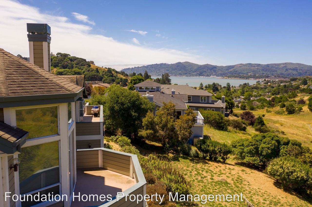 28 Turtle Rock Court - Photo 3 of 40