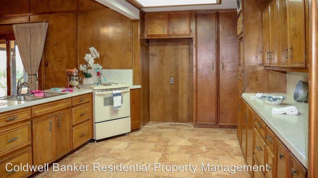 908 West Main - Photo 2 of 31