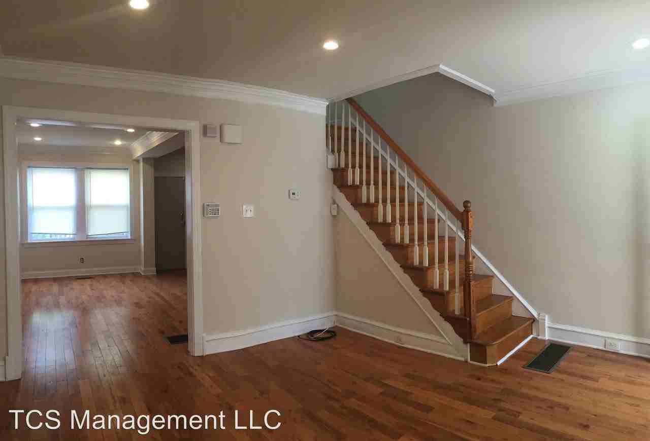2657 Bonnaffon St - Photo 2 of 5