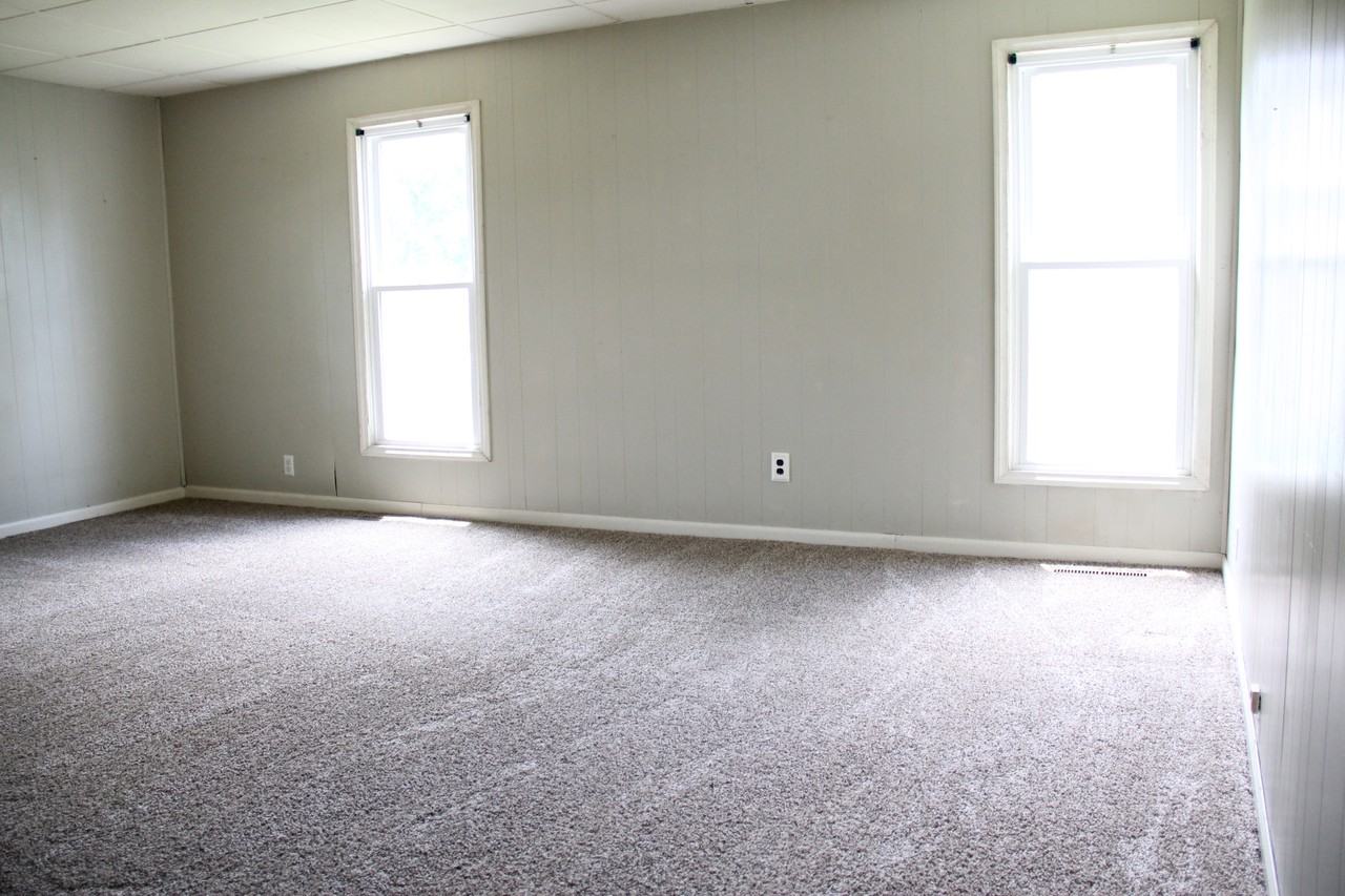 209 S 19th St - Photo 3 of 31