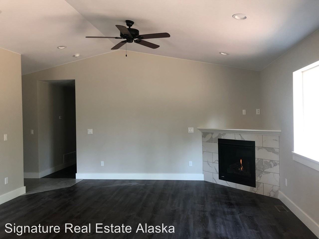 5150 Norwich Ln - Photo 3 of 22