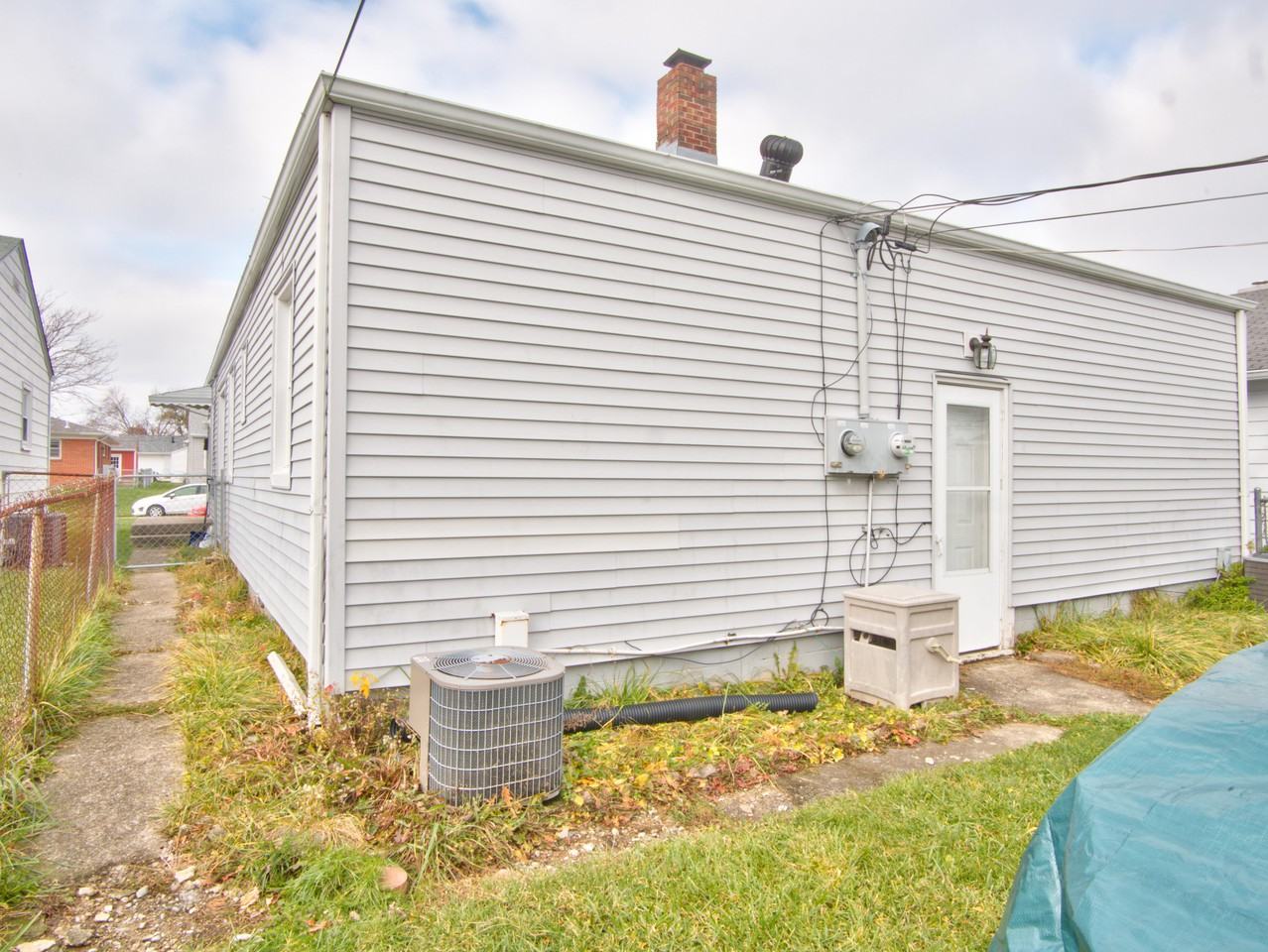 61 S 3rd Ave - Photo 3 of 23