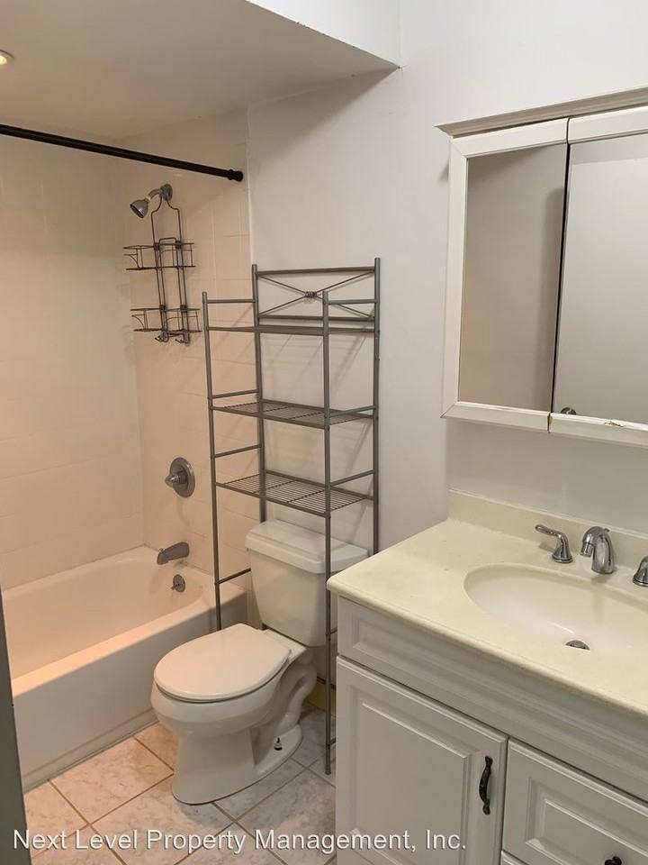 16 Whitegate Rd #B - Photo 3 of 7